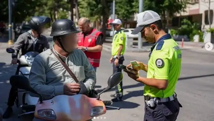 Isparta'da Trafik Denetimleri Arttı: Güvenli Sürücülük İçin Yeni Önlemler