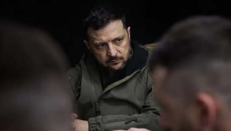 Ukrayna Lideri Zelenski'den NATO'ya Şok Açıklama: Nadir Element Anlaşmasında Neden Yer Almıyor?
