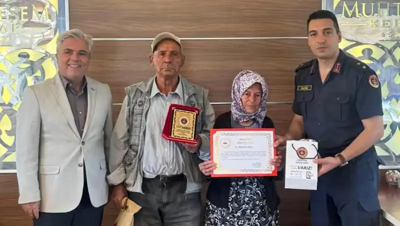 Hayırsever Aile, Tek Evlerini Jandarmaya Bağışlayarak Destan Yazdı