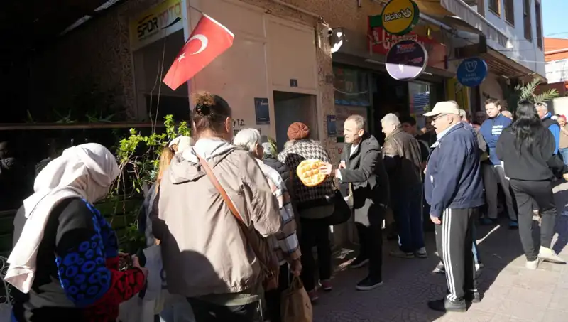 13 Yıllık Ramazan Geleneği: İhtiyaç Sahiplerine Yardım Eli Uzatılıyor