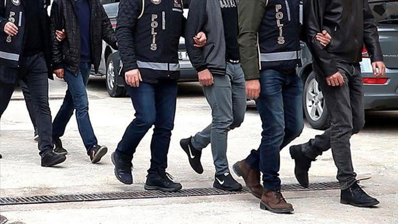 71 kişi FETÖ operasyonunda gözaltına alındı
