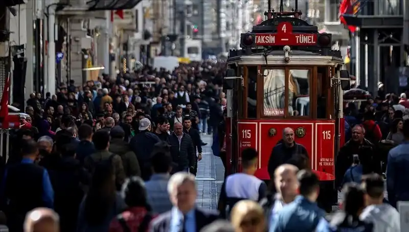 Türkiye'nin Nüfus Artışı: Hızla Büyüyen Şehirlerde Yeni Eğilimler