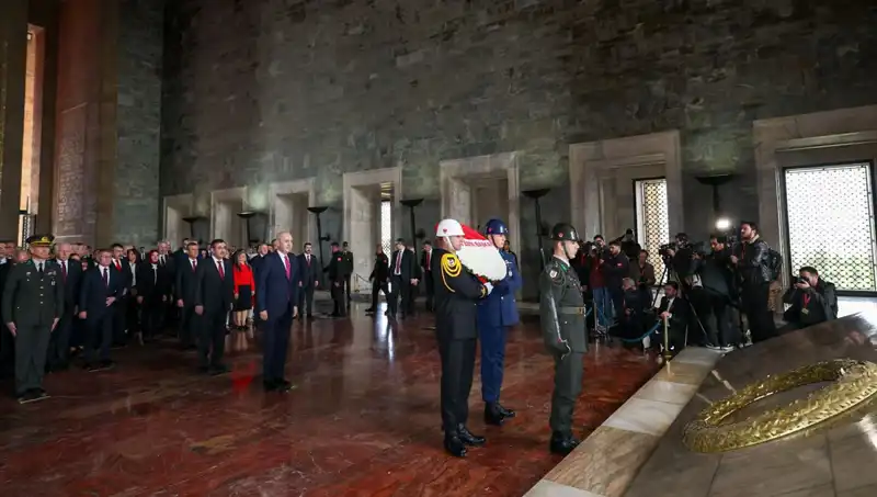 Anıtkabir’de Devlet Erkanı Buluştu: Geçmişe Saygı ve Geleceğe Umut