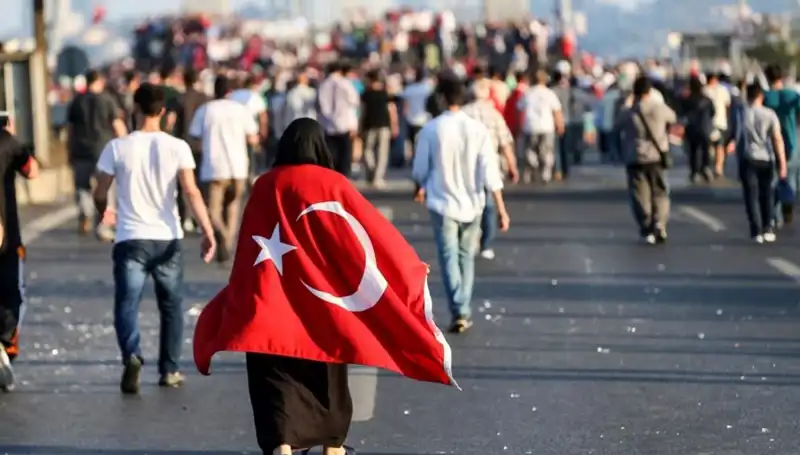 Kabineden 15 Temmuz'a Özel Mesajlar: Birlik ve Dayanışma Vurgusu