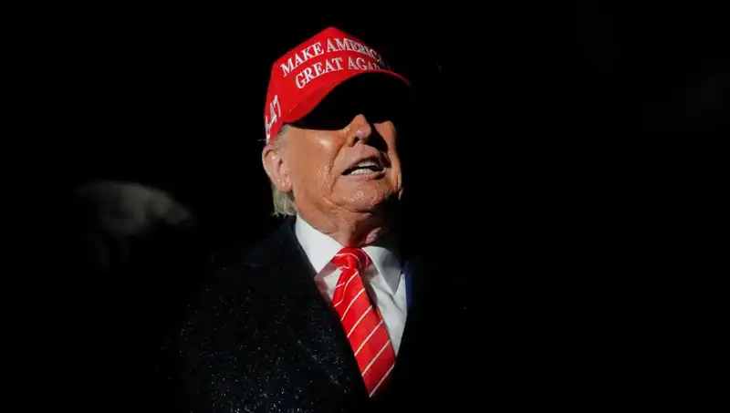 Yüksek Mahkeme, Trump’a Göçmenlerin Yasal Statüsünü Değiştirme Yetkisi Verdi