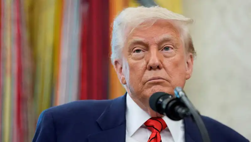 Trump’tan G7 Zirvesinde Sürpriz Ayrılış: Beyaz Saray'da Acil Toplantı Gündemi
