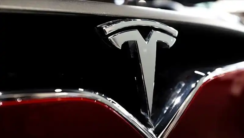 Tesla'da FSD Beklentisi: Ucuz Model Tartışmaları ve HW3 Sahiplerinin Sorunları