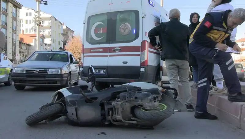 Tavşanlı'da Korkutan Trafik Kazası: İki Yaralı Var!