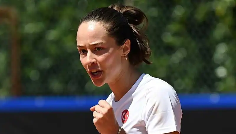 Milli Tenisçi Zeynep Sönmez, Finalde Şampiyonluk İçin Savaşacak!