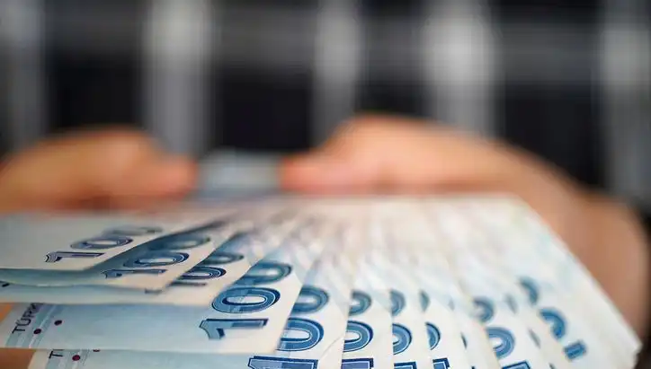 Emekli Promosyonları 2025: Bankalar Arasındaki Rekabet Büyüyor!