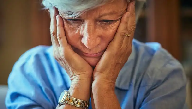 40'lı Yaşlarında Alzheimer Tehdidi: Stresin Gizli Tehlikesi