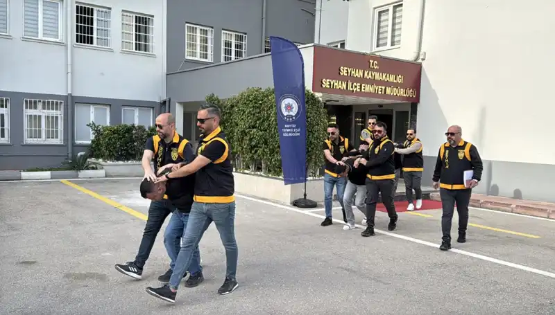Alacak Verecek Anlaşmazlığında Kanlı Olay: Evi Kurşunladılar!