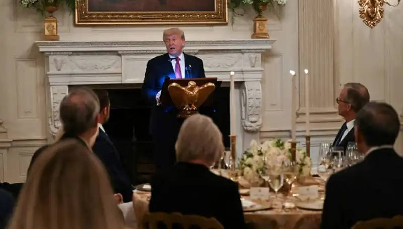 Trump’tan Çarpıcı Açıklama: Gazze’deki 10 Rehine Yakında Serbest Bırakılacak!