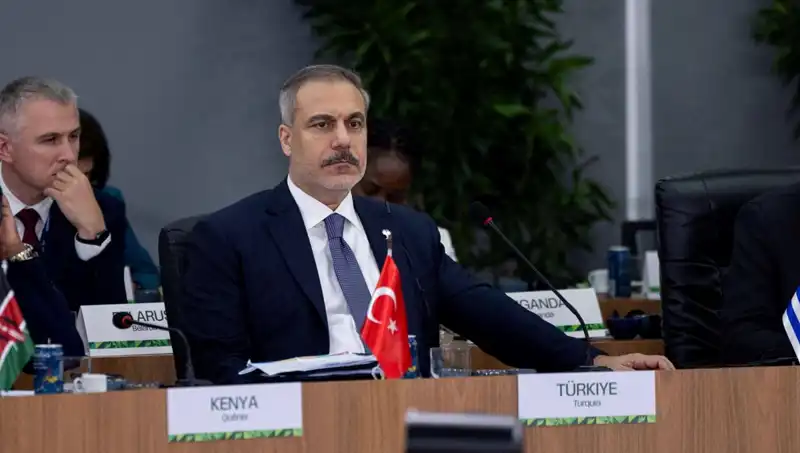 Yapay Zeka ve BRICS Zirvesi: Bakan Fidan'dan Kritik Uyarılar