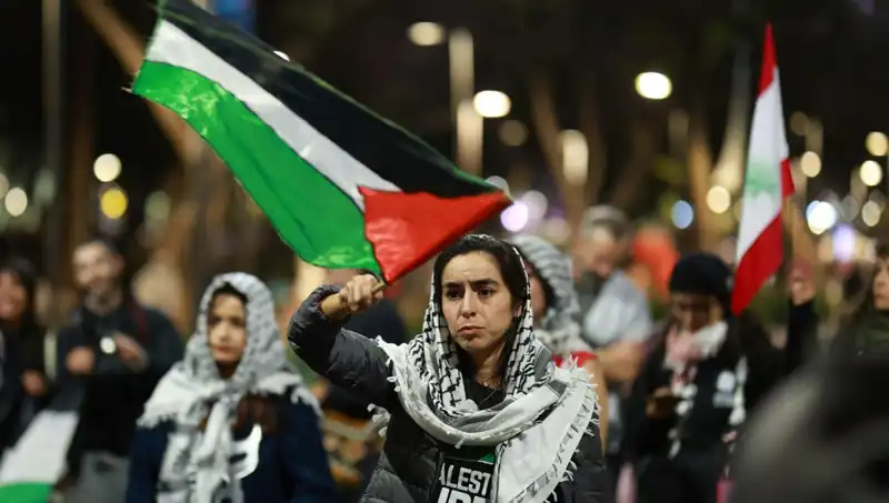 Meksika'da İsrail'in Gazze'ye Saldırıları Protesto Eden Binler Sokaklarda!