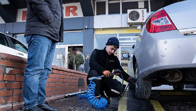 Hatalı Lastik Basıncı Yüzünden Artan Trafik Kazaları: Önlemler ve Çözümler