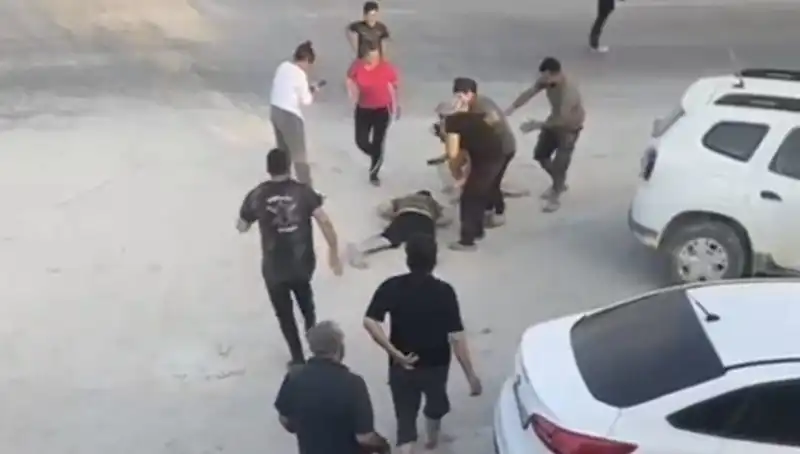 Hatay'da Korkunç Olay: Kavga Sırasında Hayatını Kaybeden Yüzlerce Gözyaşı!