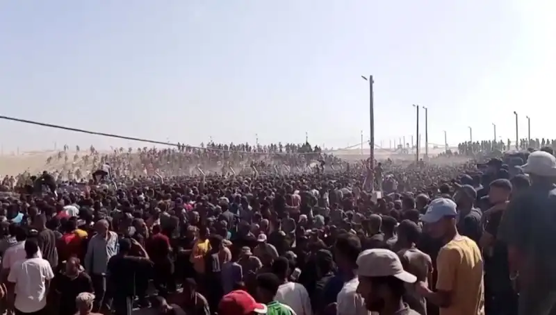 İnsani Felaket: Gazze'de Yardım Dağıtım Noktasına Saldırı, 26 Ölü
