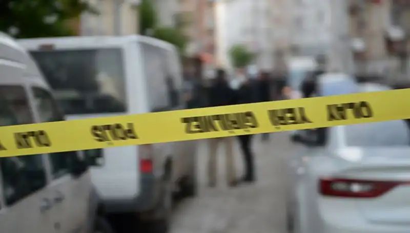 Şok Edici Olay! Şehirdeki Satırlı ve Bıçaklı Kavgada 1 Ölü, 1 Yaralı